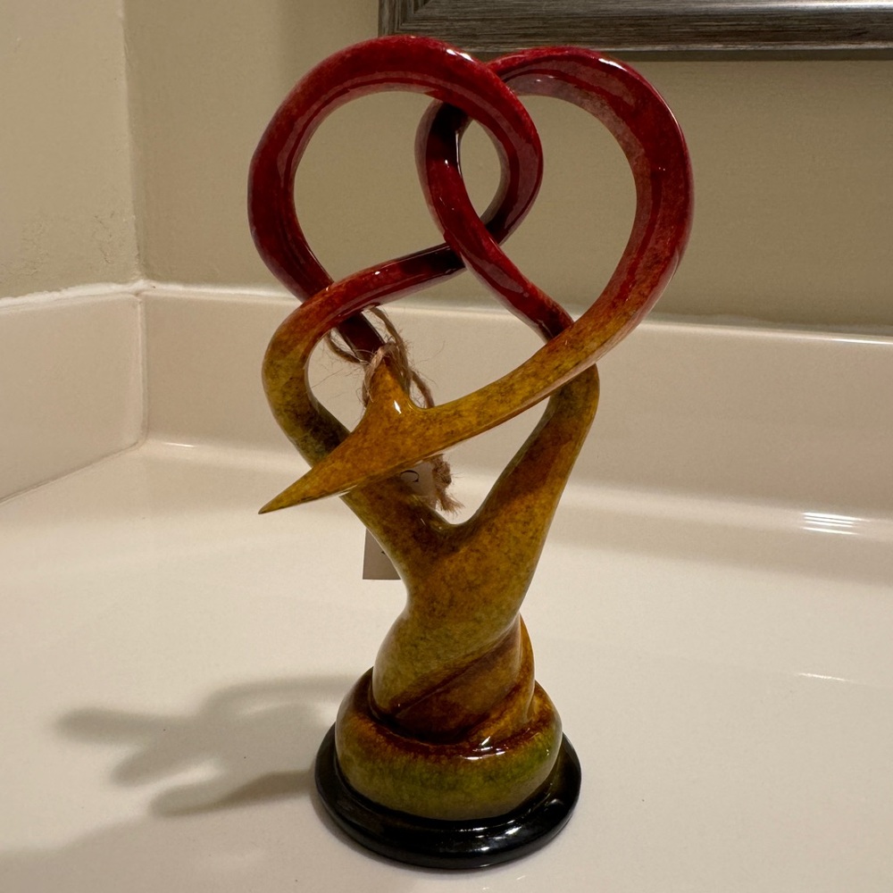 Love song sculpture